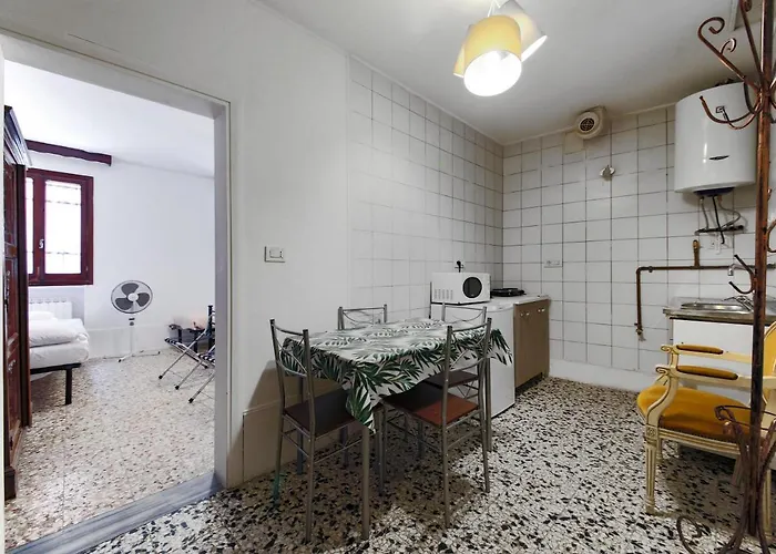 Appartement San Stae Wifi Ac Venetië